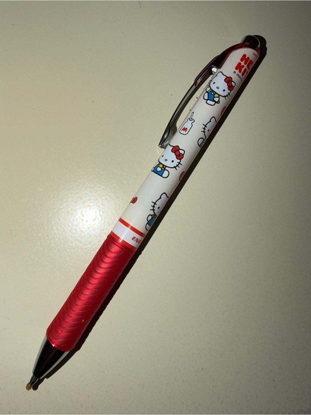 PENTEL ENERGEL RTX LIQUID GEL PEN Hello Kitty Red Ink